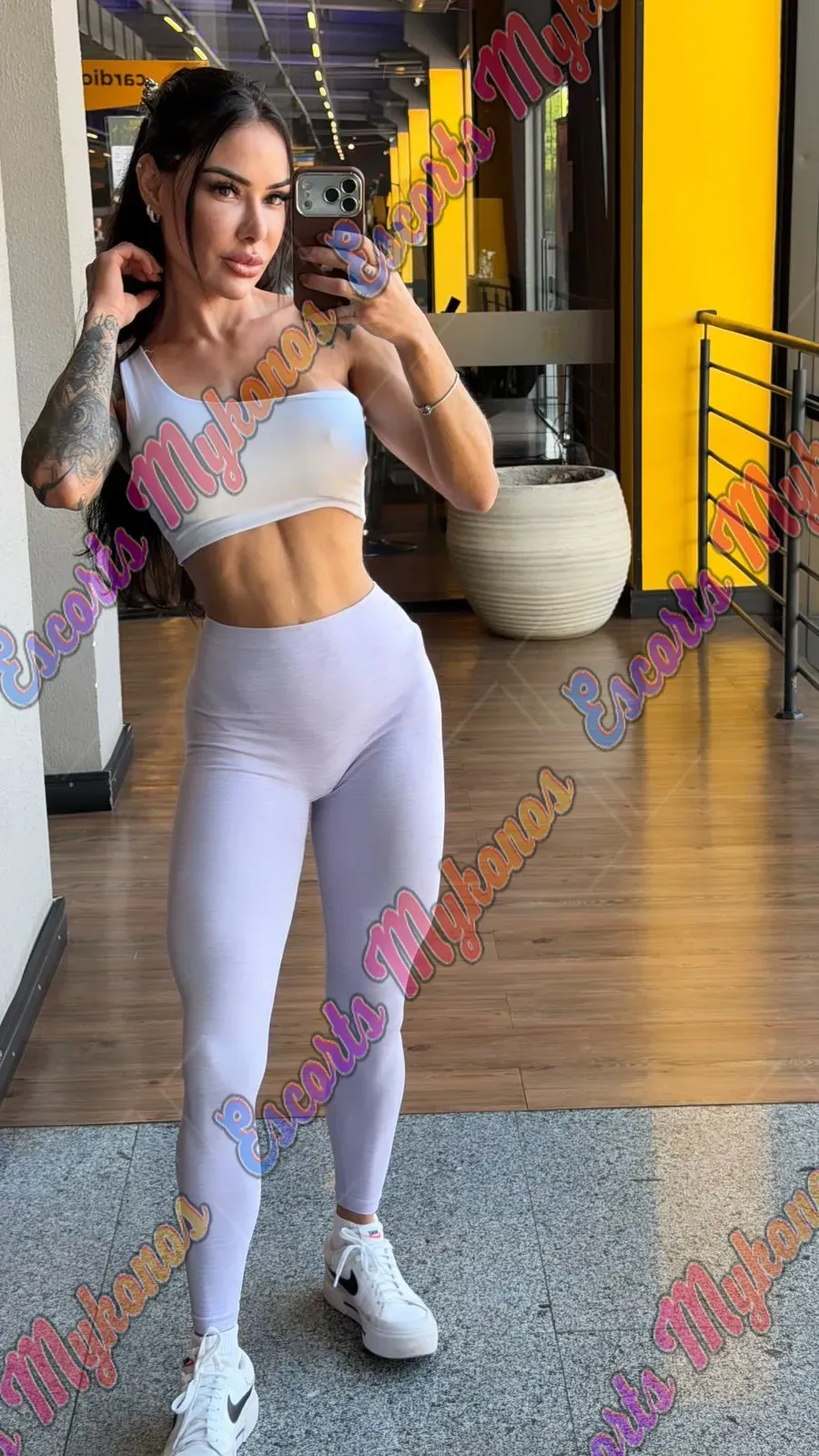 Luna Starr — Brazilian escort in Mykonos